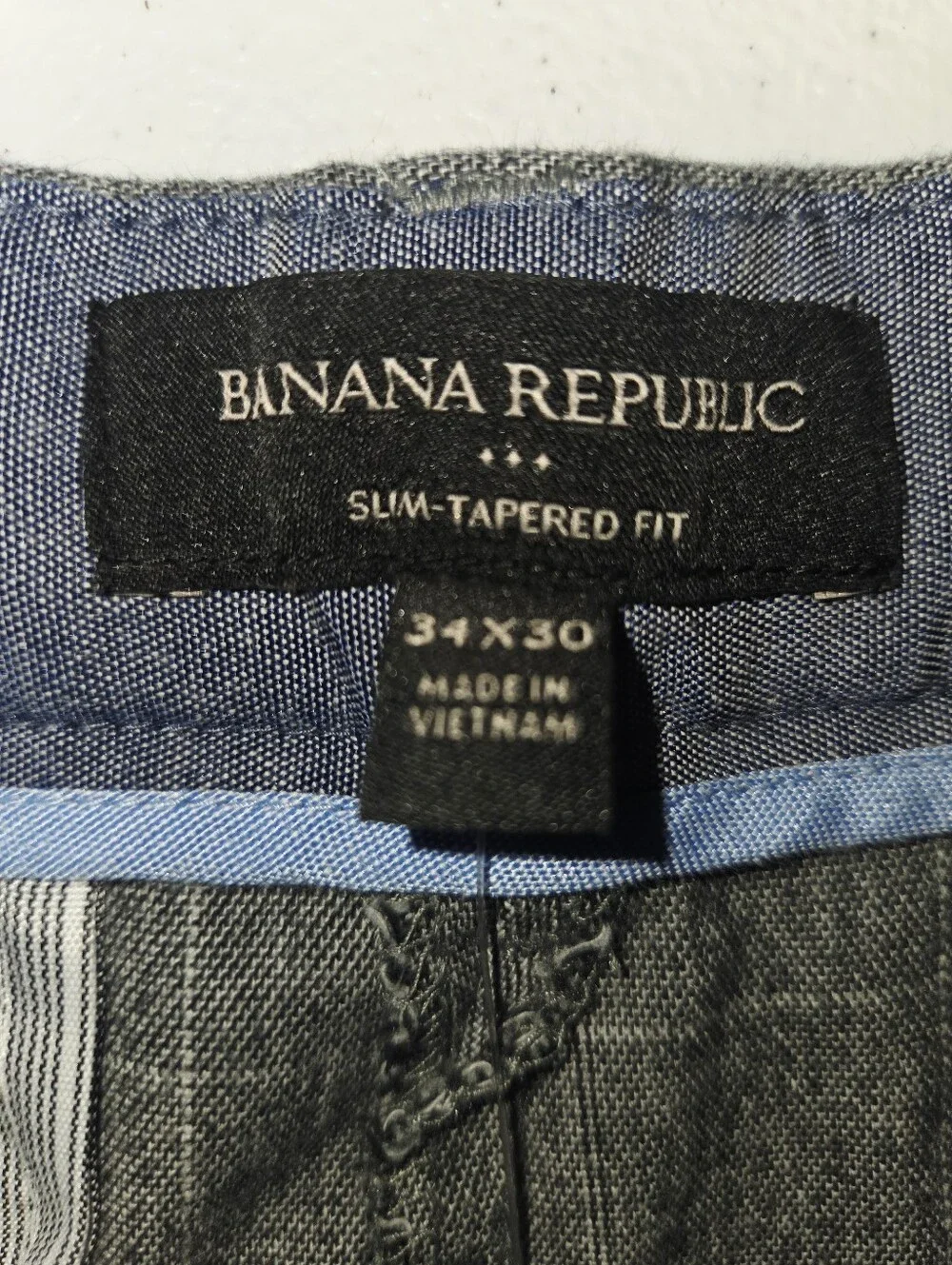 Banana Republic NWT slim fit tapered slacks 34/30